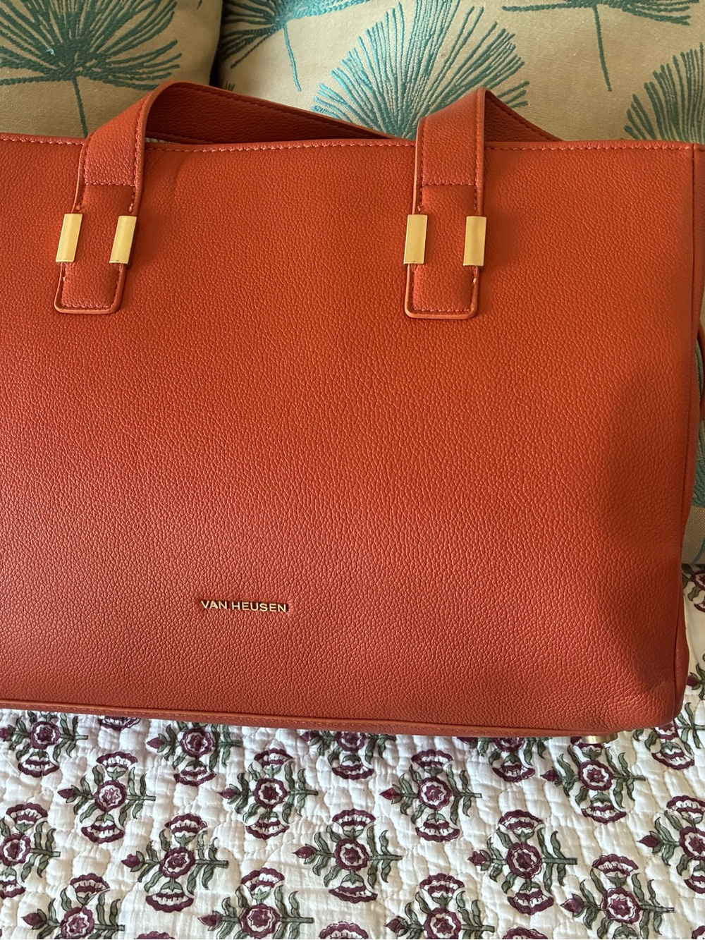 Elegant Leather medium Tote Bag Van Heusen
